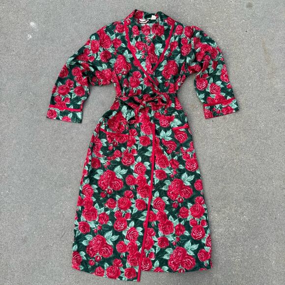 Vintage Victoria’s Secret Red Green Rose Slinky Robe with Belt Gold Label SMALL - Picture 1 of 9